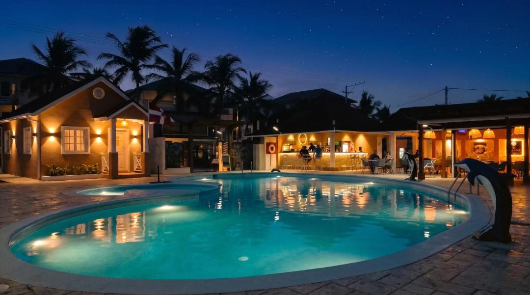 Photo of Others in Dominicus