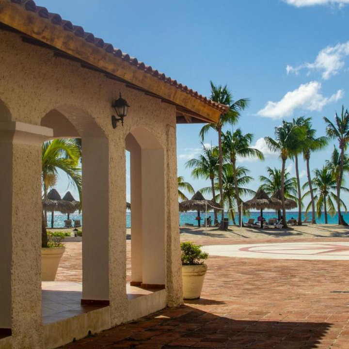 Photo of Others in Dominicus