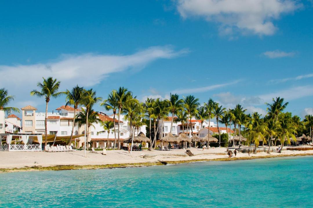 Photo of Others in Dominicus