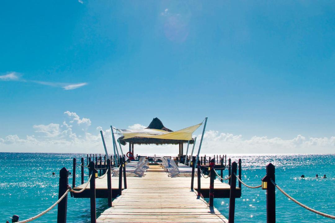 Photo of Others in Dominicus