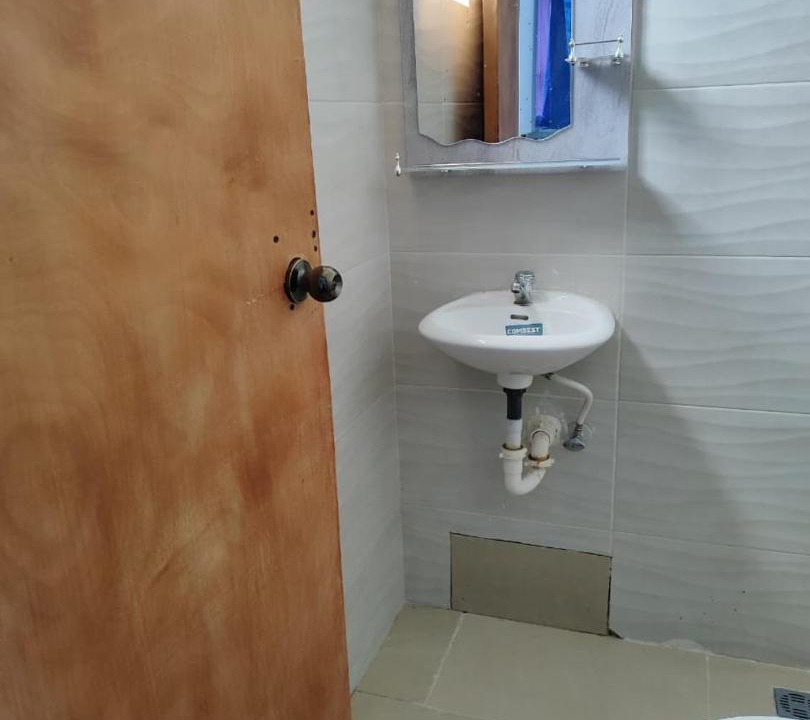 Photo of Bathroom in Veron