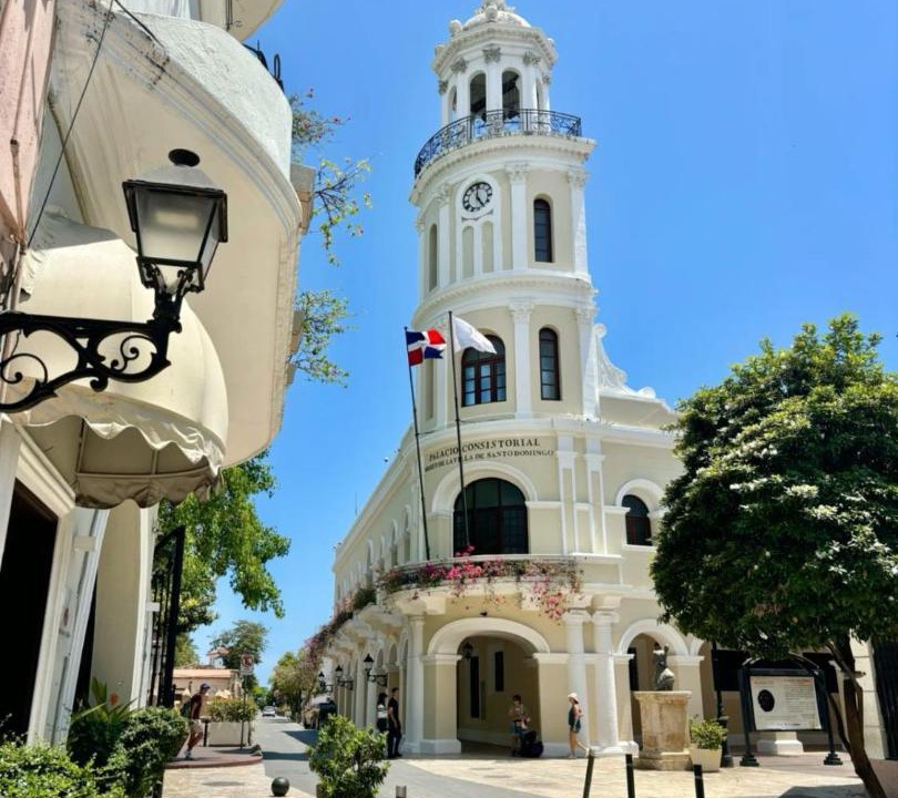 Photo of Buildings in San Anton