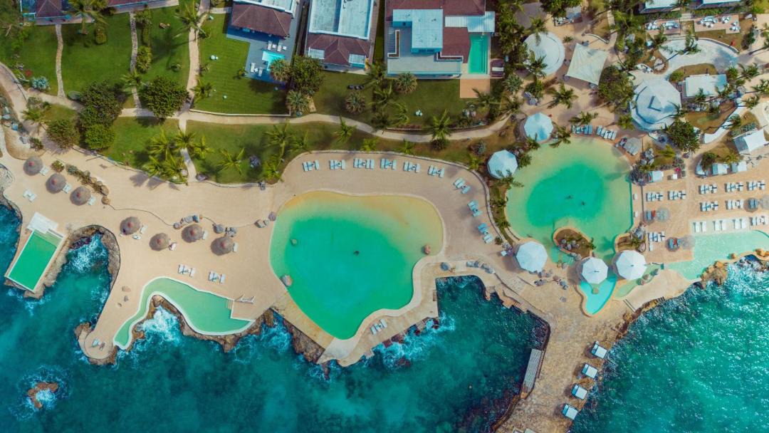 Photo of Others in Dominicus