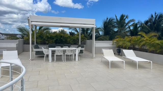 Photo of Others in Dominicus