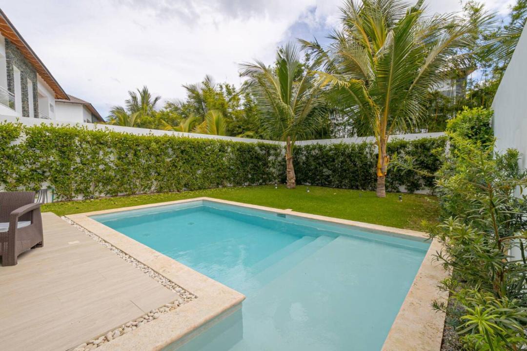 Photo of Others in Dominicus