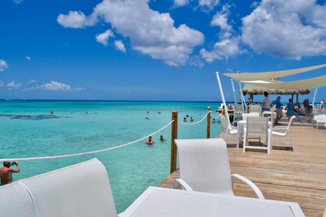 Photo of Others in Dominicus