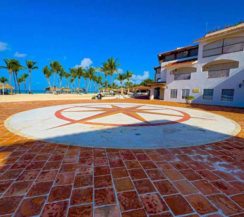 Photo of Others in Dominicus