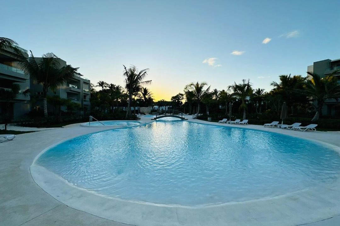 Photo of Others in Dominicus