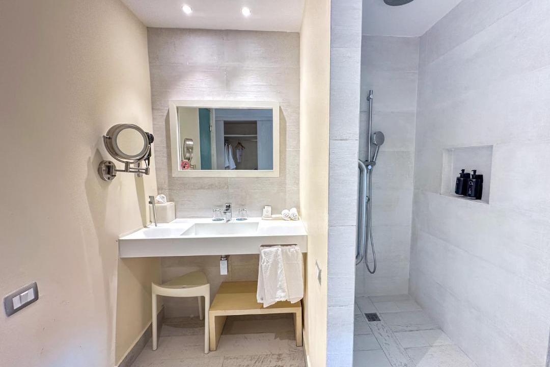 Photo of Bathroom in Dominicus