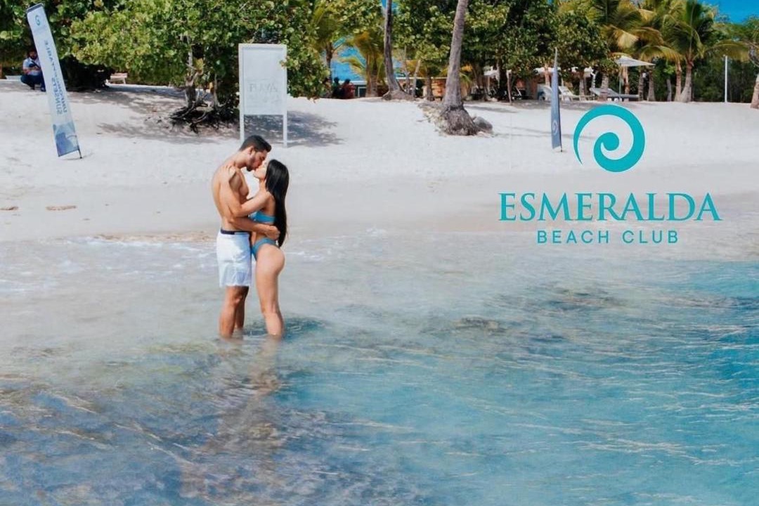 Photo of Others in Dominicus