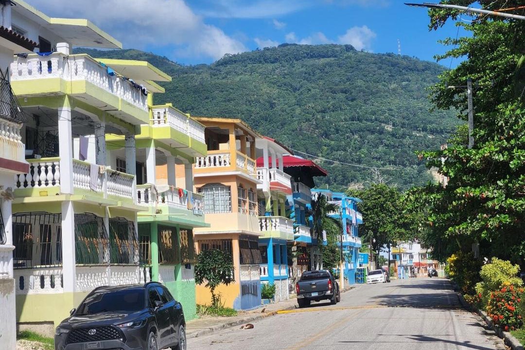 Photo of Others in Paraiso