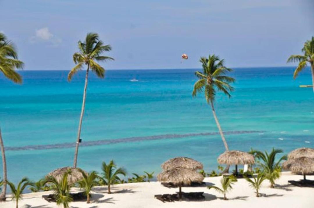 Photo of Others in Dominicus