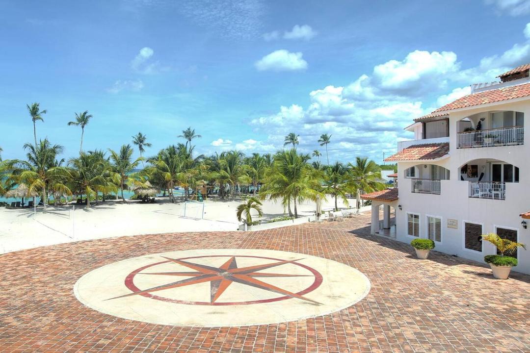 Photo of Others in Dominicus