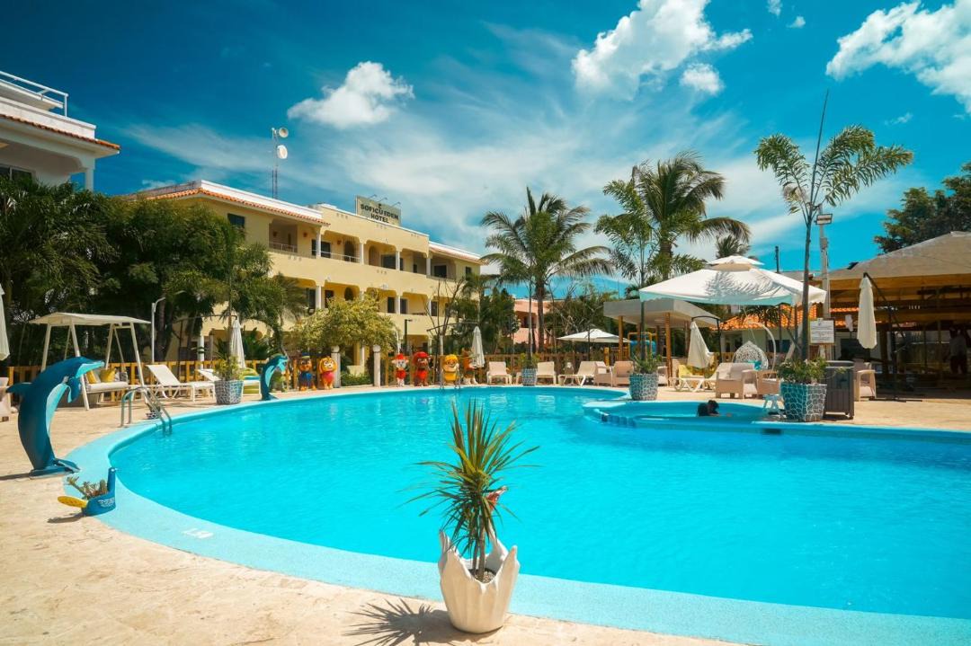 Photo of Others in Dominicus