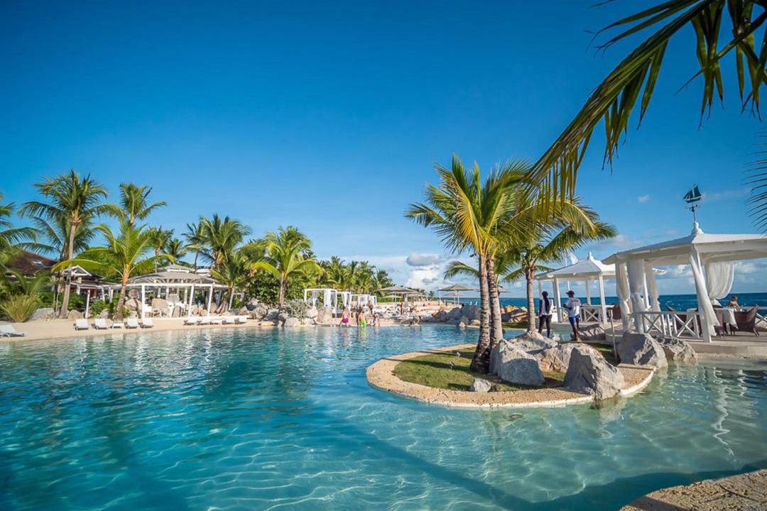 Photo of Others in Dominicus