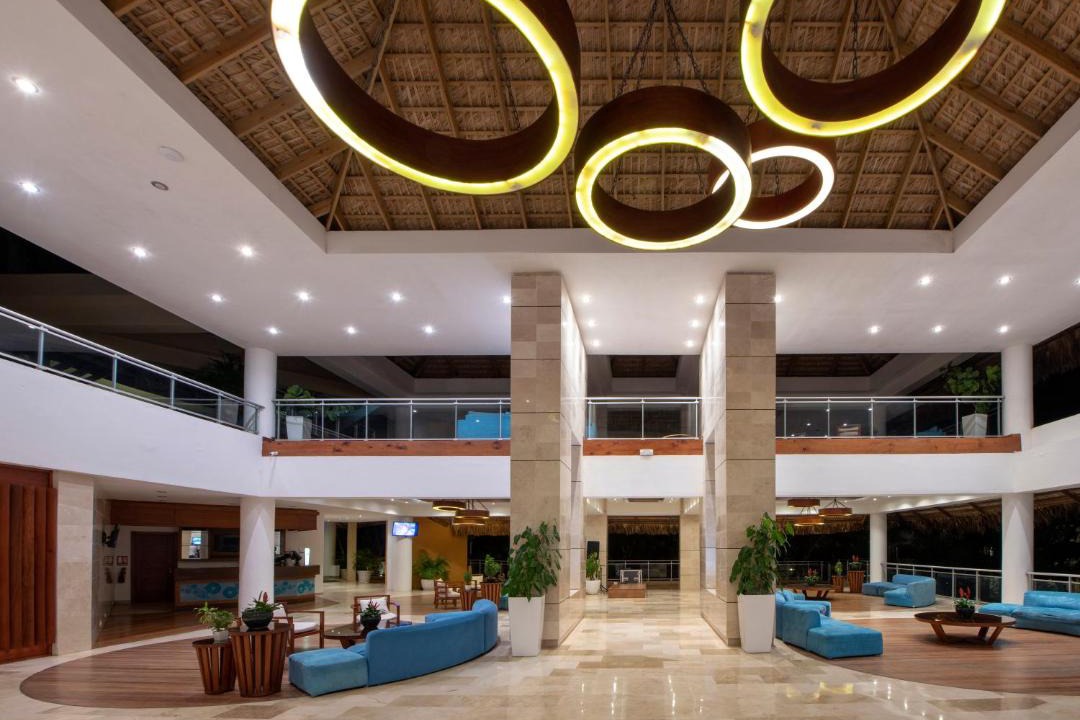 Photo of Others in Dominicus