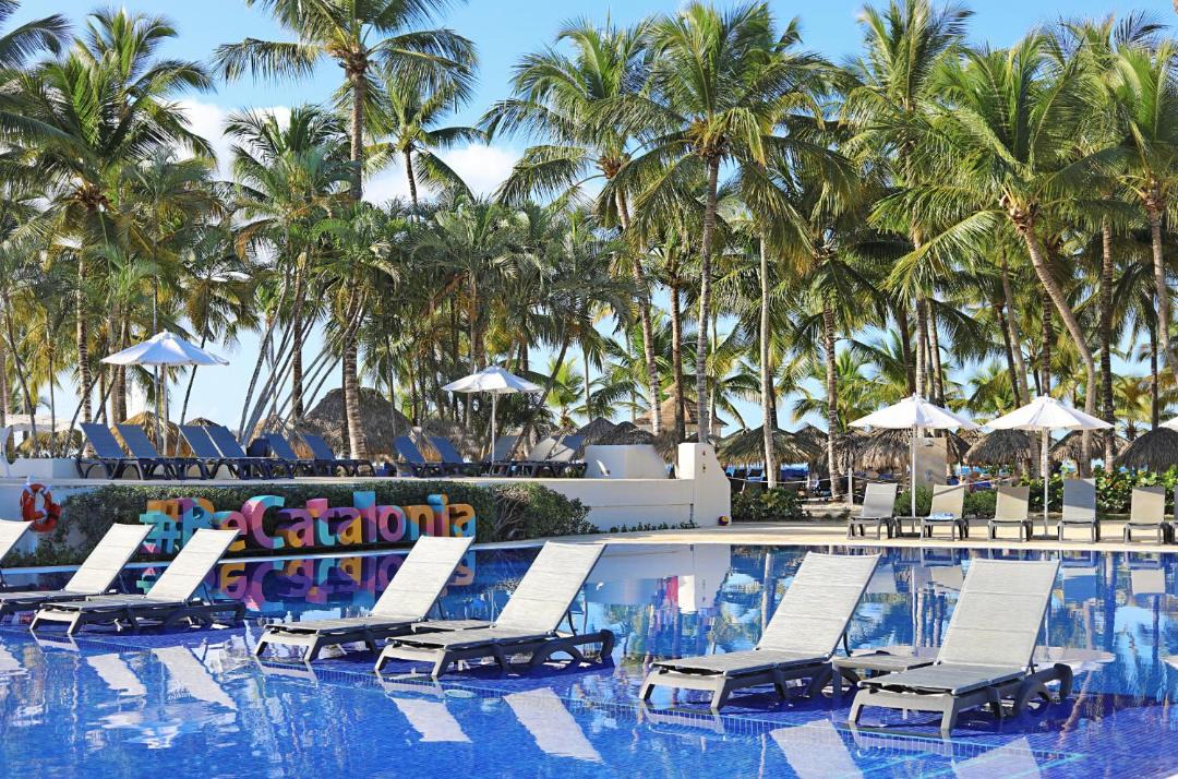 Photo of Others in Dominicus