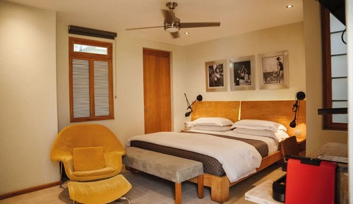 Deluxe Suite (La Esquina )