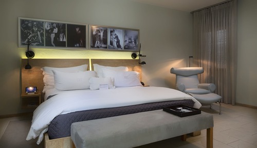 Deluxe Suite, 1 King Bed (Cathedral View)