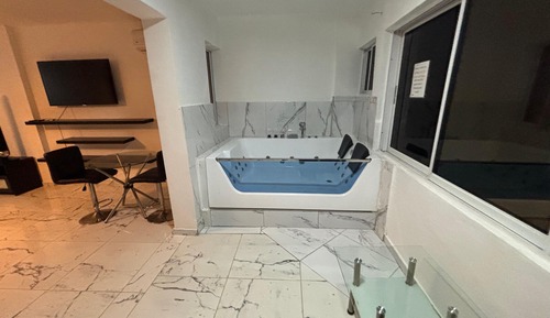 Standard Studio