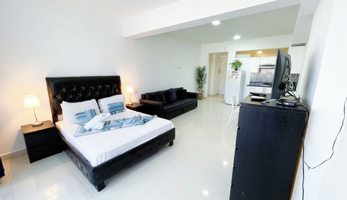 Junior Studio Suite, Pool Access, Resort View