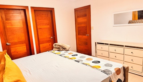 Apartment, 4 Bedrooms, Smoking, Balcony