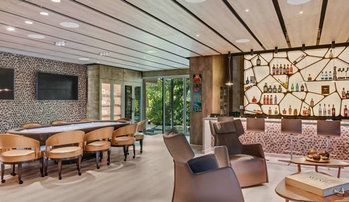 Villa, Accessible