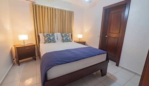 Apartment, Multiple Bedrooms, Private Pool, Garden View