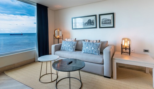 Junior Suite, 1 King Bed