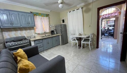 Room #1716355601