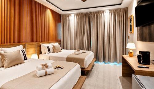 Quadruple Room with Terrace