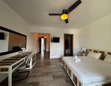 Economy Quadruple Room