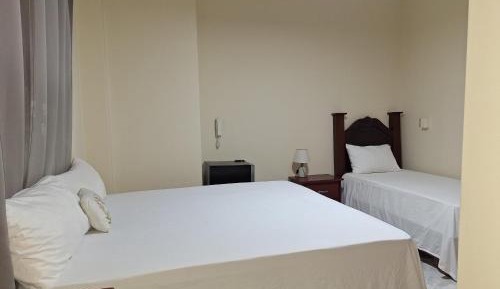 One-Bedroom Apartment with Sea View and Balcony