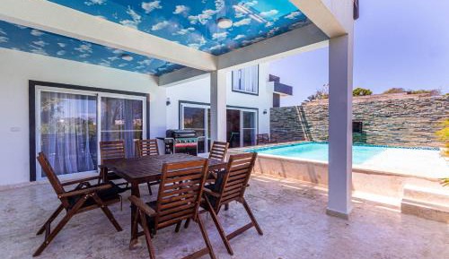 Villa with Private Pool