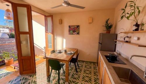 One-Bedroom Apartment with Balcony
