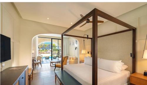 Privilege Junior Suite Swim Up