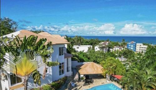 Villa with Sea View