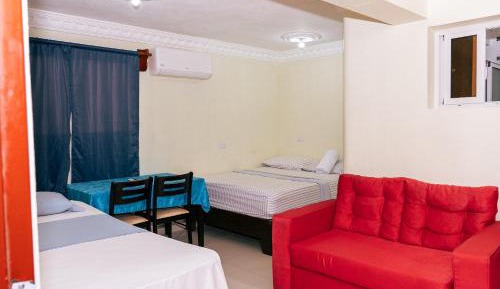 Deluxe Double Room (2 Adults + 1 Child)