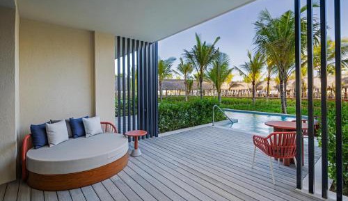 Deluxe Guest Room, Adult All-Inclusive, 2 King, Swim Up