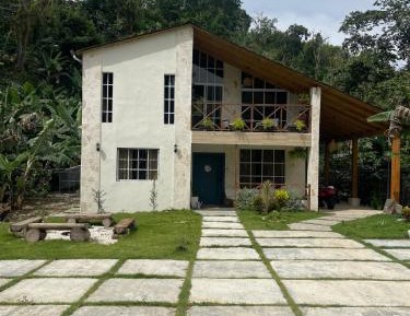 Villa with Garden View