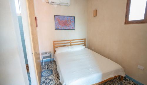 One-Bedroom Apartment with Balcony