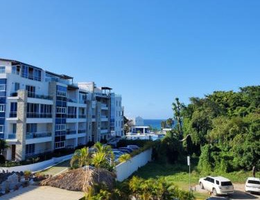 Two-Bedroom Deluxe Apartment with Ocean View