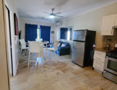 Two-Bedroom Deluxe Apartment with Ocean View