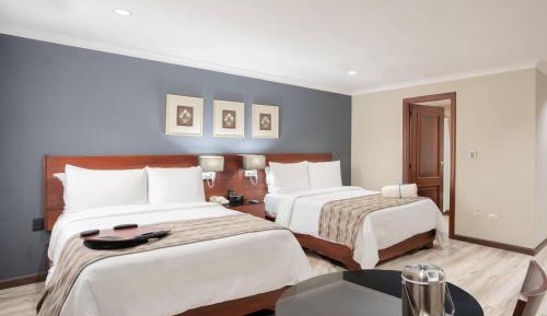 Superior 2 Queen Bed