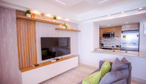Two-Bedroom Apartment with Balcony and Sea View