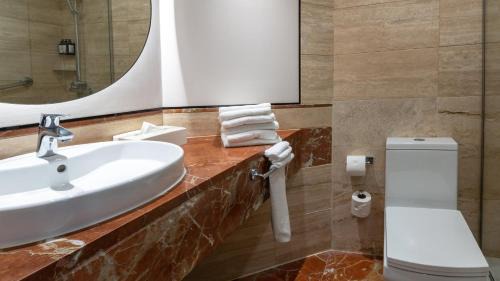 Junior King Suite