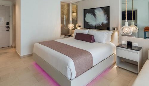 Luxury Room