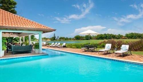 One-Bedroom Villa