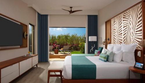 Preferred Club Two-Bedroom Swimout Villa