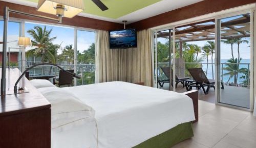 Panoramic Suite Ocean Front Premium Level